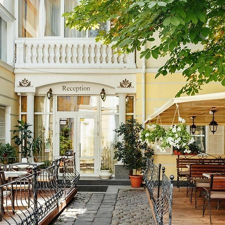 Residence Odesskij Dvorik Одеса Екстериор снимка