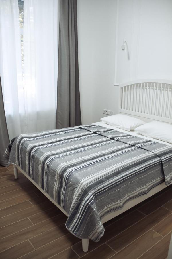 Residence Odesskij Dvorik Одеса Екстериор снимка