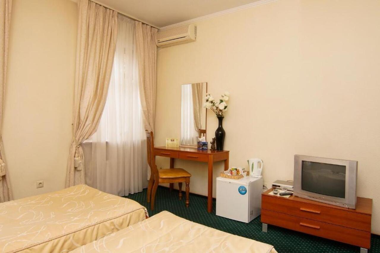 Residence Odesskij Dvorik Одеса Екстериор снимка