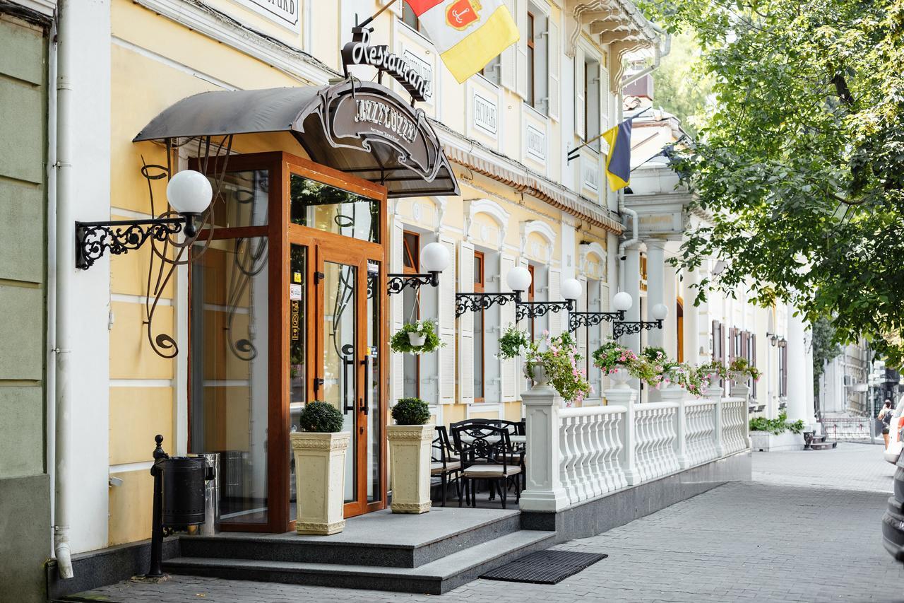 Residence Odesskij Dvorik Одеса Екстериор снимка