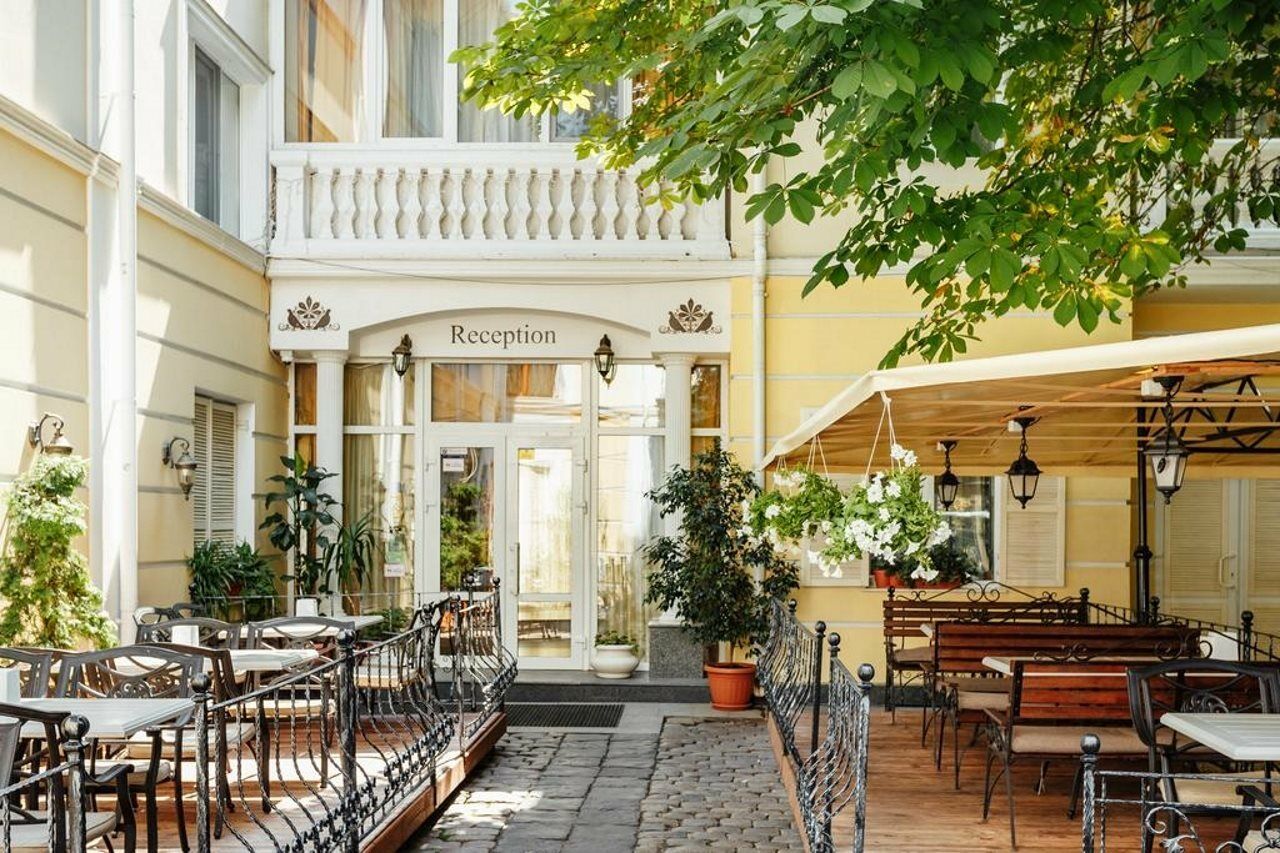 Residence Odesskij Dvorik Одеса Екстериор снимка